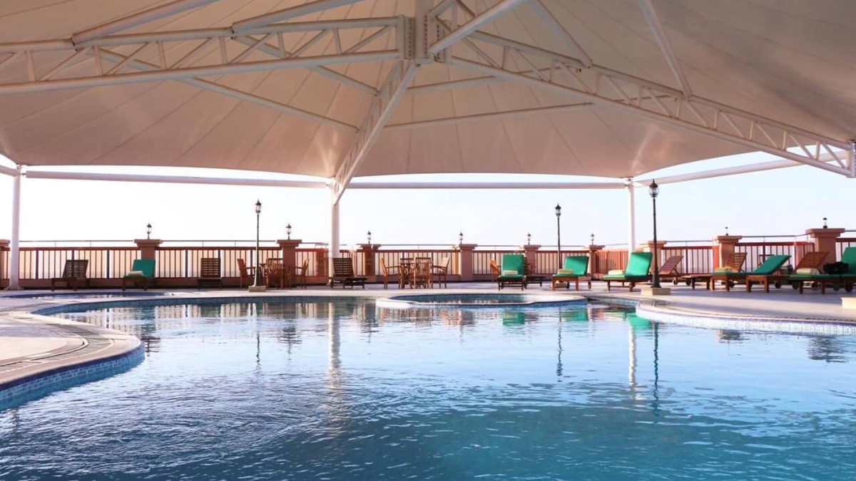 Beach & Coast Hotel | Red Castle Hotel