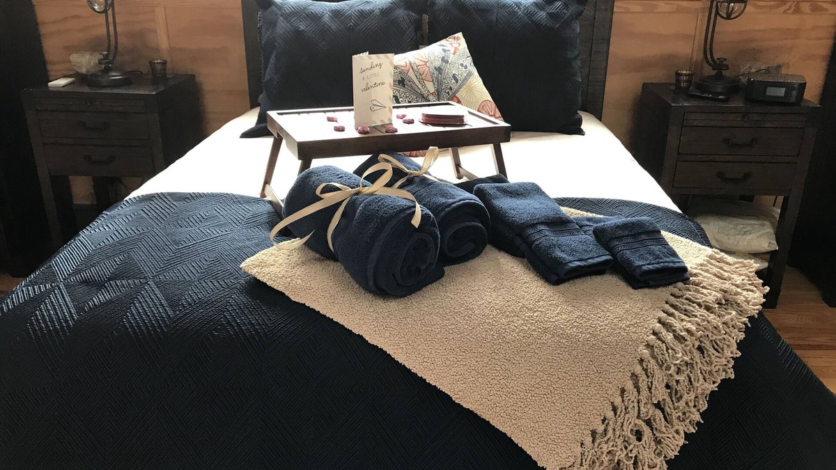 Lancaster House | Red Fox Farms Guest House