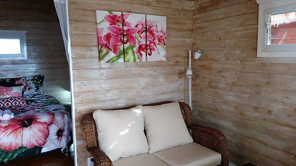 Rarotonga Villa | Red Hibiscus Villa 1