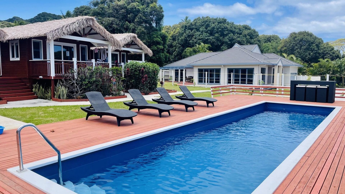 Rarotonga Villa | Red Hibiscus Villas