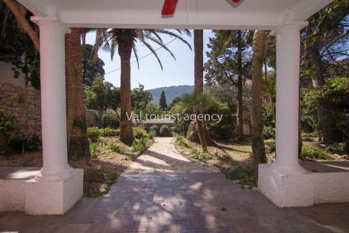 Veli Losinj House | Red House Veli Lošinj