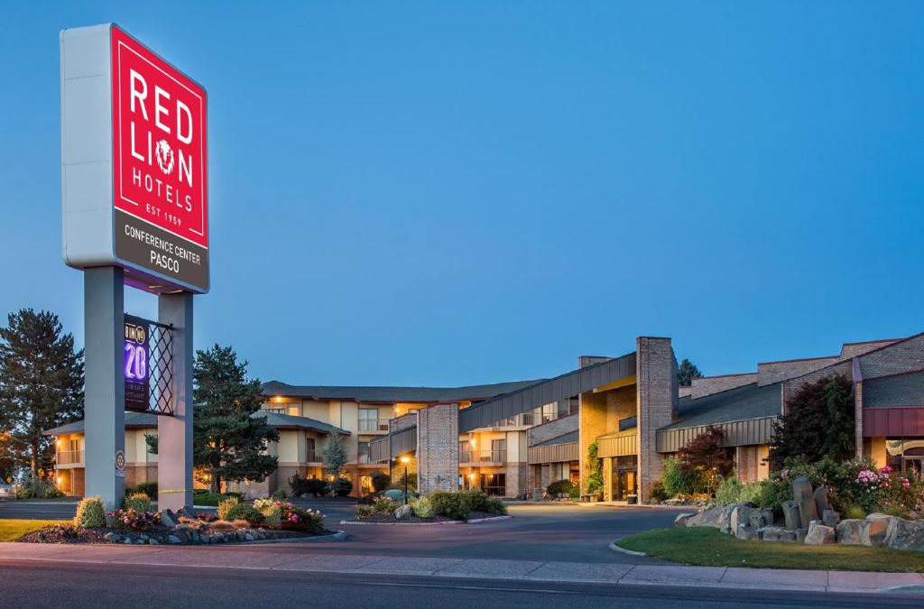 Pasco Hotel | Red Lion Hotel Pasco Airport & Conference Center