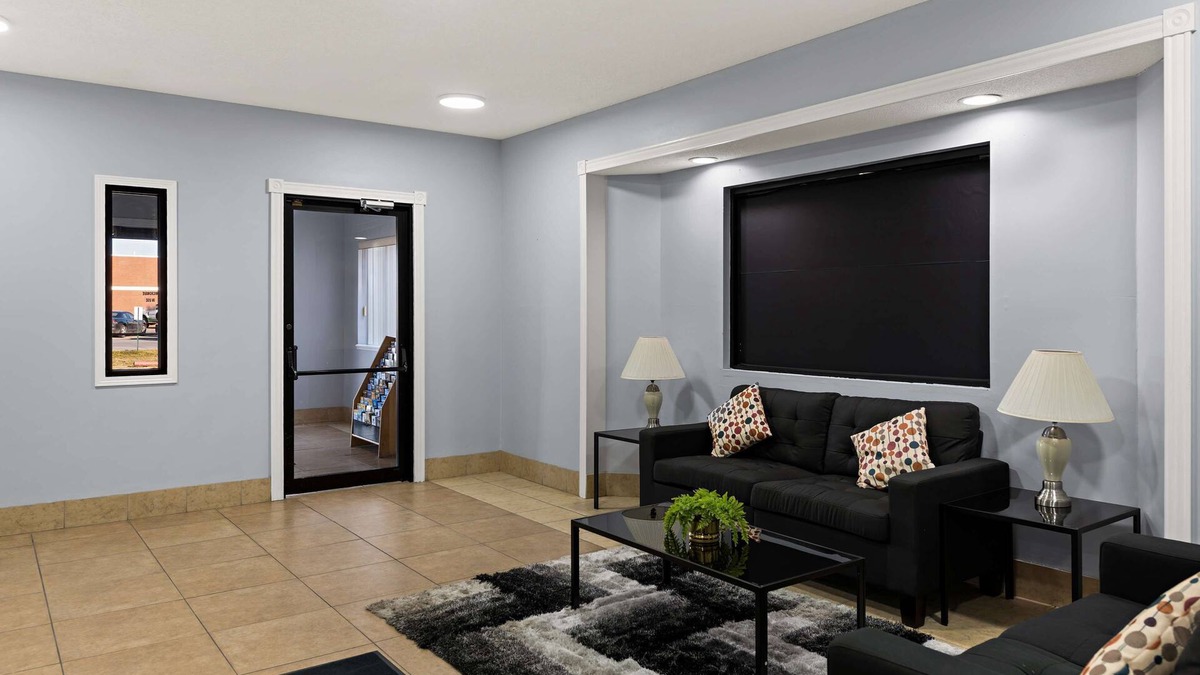 Gretna Hotel | Red Lion Inn & Suites Gretna - Omaha SW