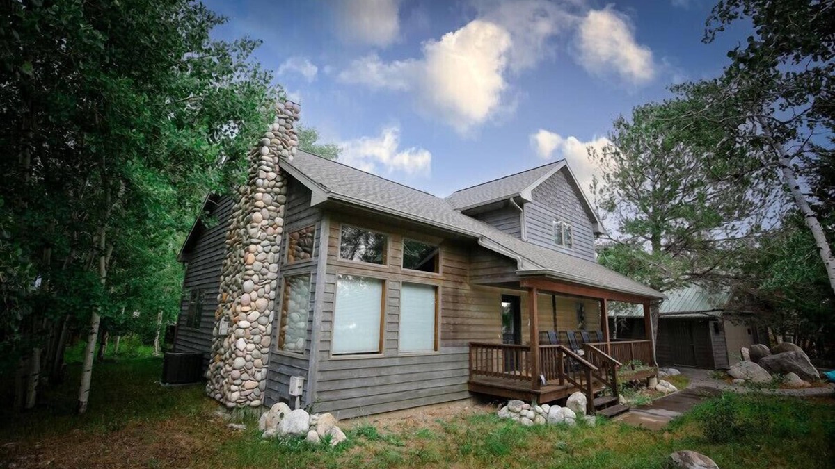 Red Lodge House | Red Lodge Wild Rest