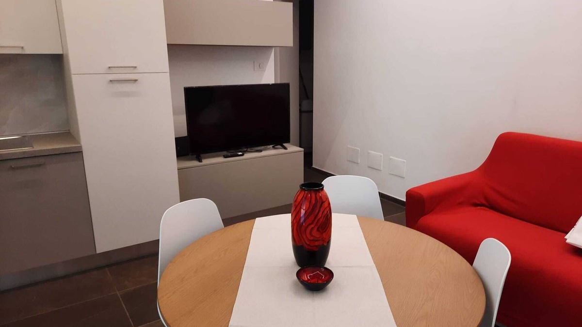 Maranello Apartment | RED MELOGRANO detached apartment with garden near Ferrari Museum