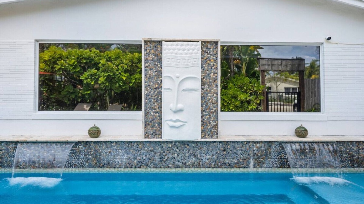Delray Beach Villa | Red Palm Villas: The Saw Palmetto