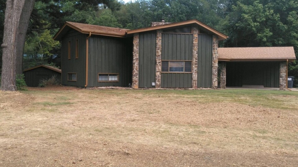 Pangburn House | Red River Retreat - Three Bedroom House, Sleeps 12