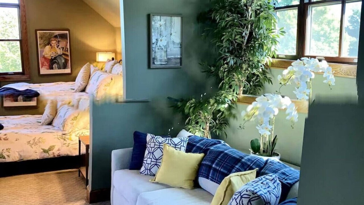 Conception Apartment | Red Rock Loft | *Pet Friendly* Hunter's Dream