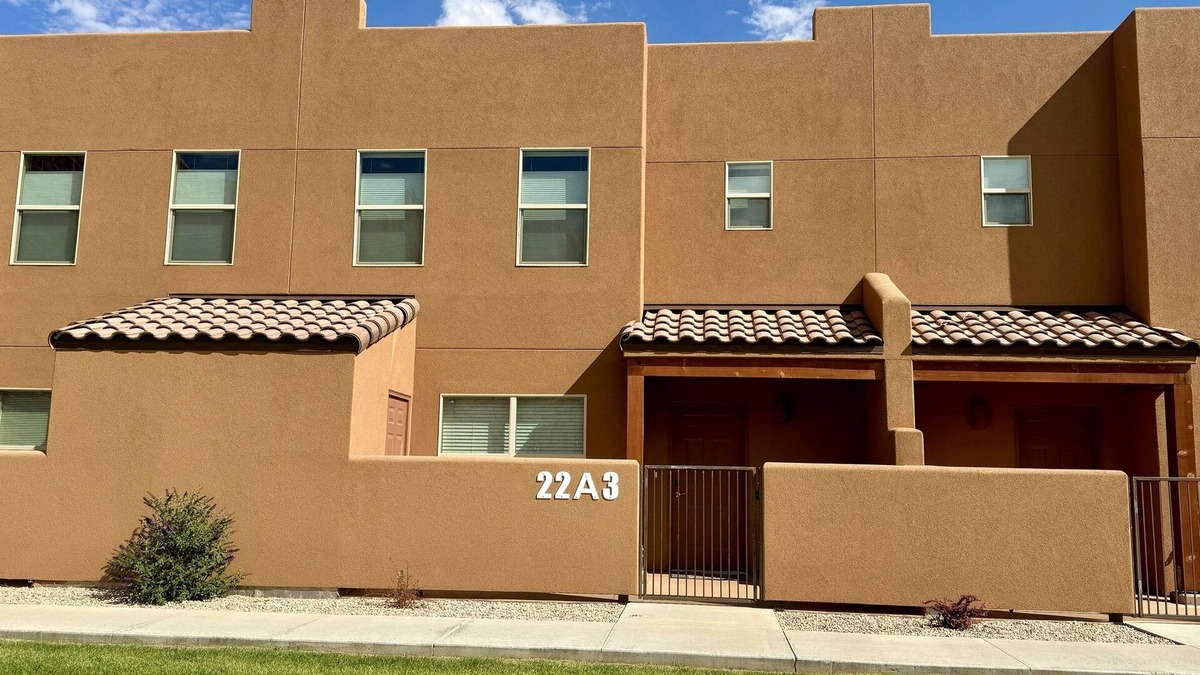 Moab South Valley House | Red Rock Views! I Pool & Hot Tub I Trailer Parking I Bike Storage