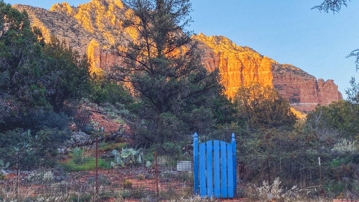 Sedona House | Red rock views ♦ Private access to the forestry ♦ The perfect romantic escape