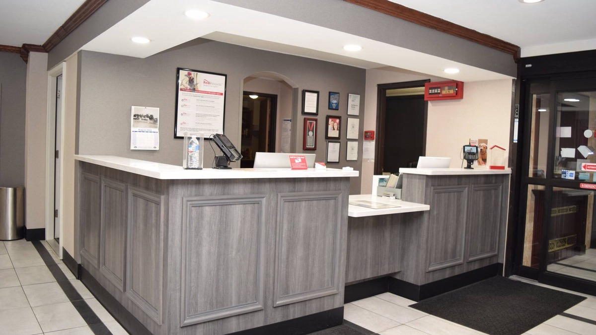 Batavia Hotel | Red Roof Inn Batavia