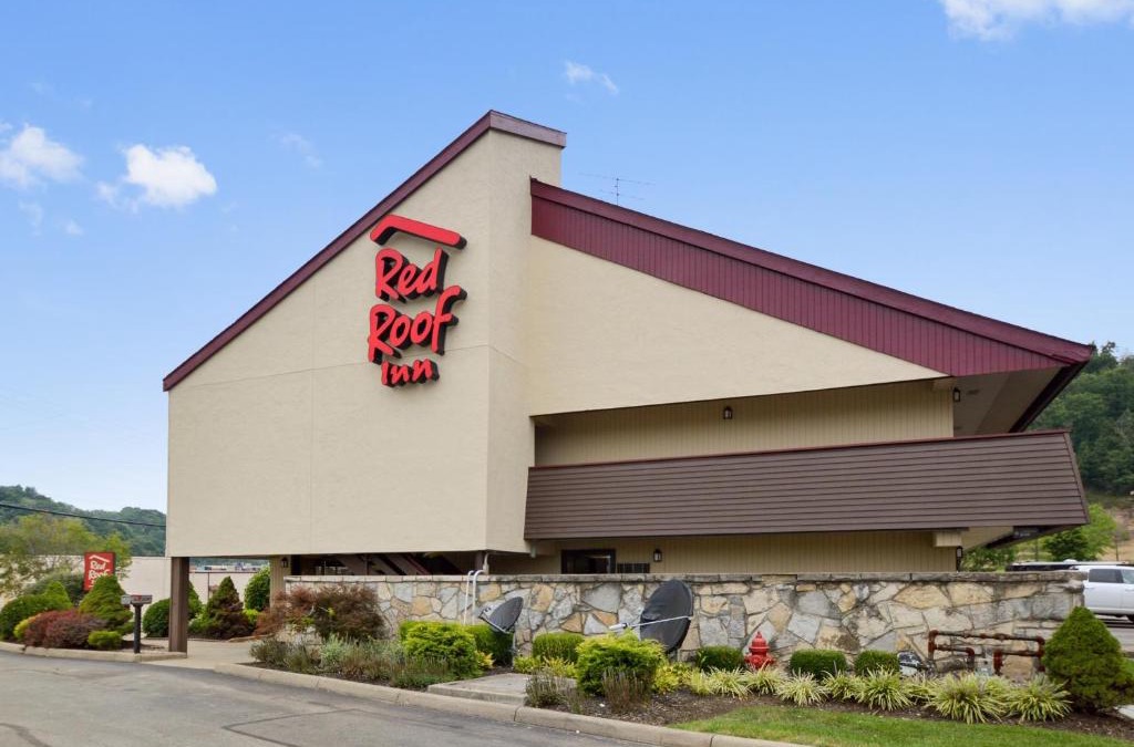 Hurricane Hotel | Red Roof Inn Charleston West - Hurricane, WV