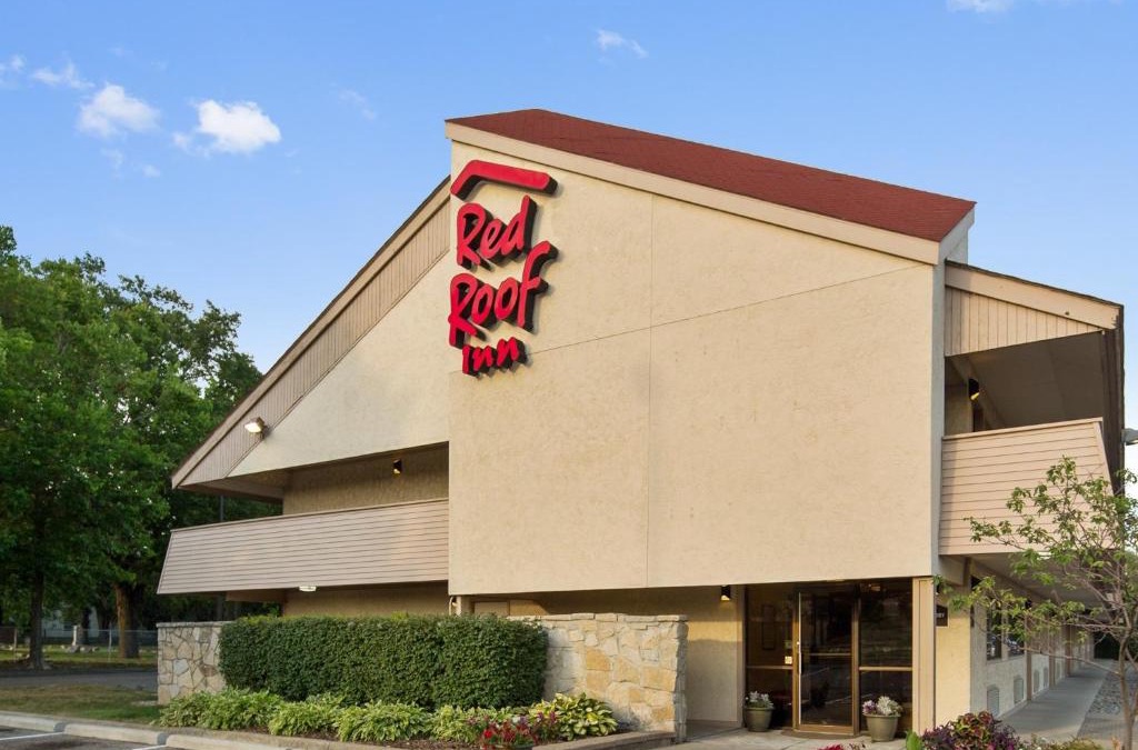 Roseville Hotel | Red Roof Inn Detroit - Roseville St Clair Shores