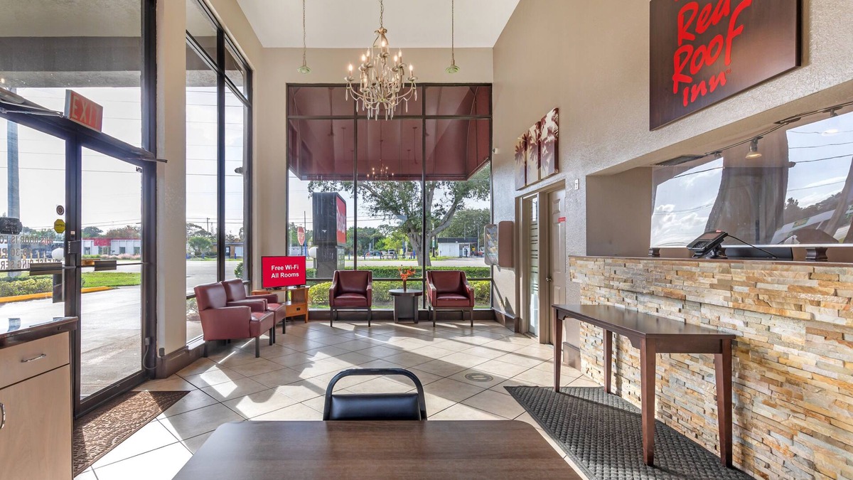 Fort Pierce Hotel | Red Roof Inn Ft Pierce