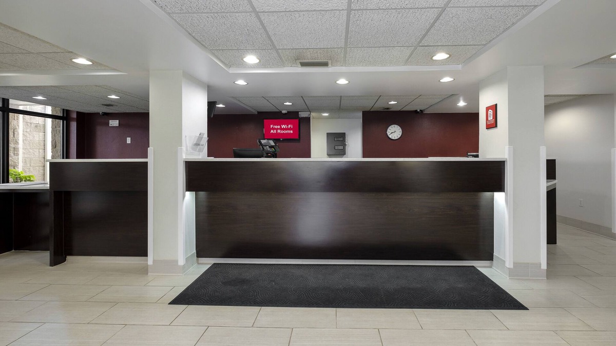 Gadsden Hotel | Red Roof Inn Gadsden