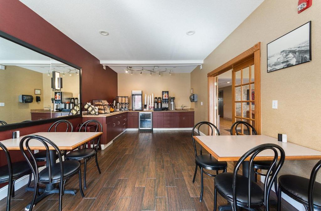 Troy Hotel | Red Roof Inn St Louis - Troy, IL