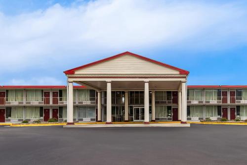 Cave City Hotel | Red Roof Inn & Suites Cave City
