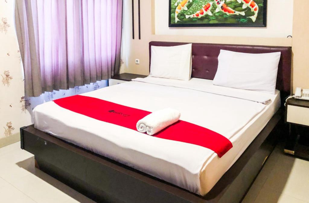 Palu Hotel | RedDoorz At Hotel Gajah Mada Palu