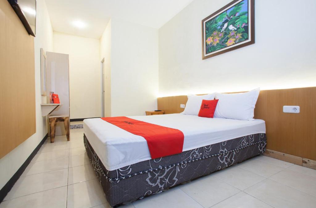 Sidomulyo Hotel | RedDoorz At Pandan Inn Batu