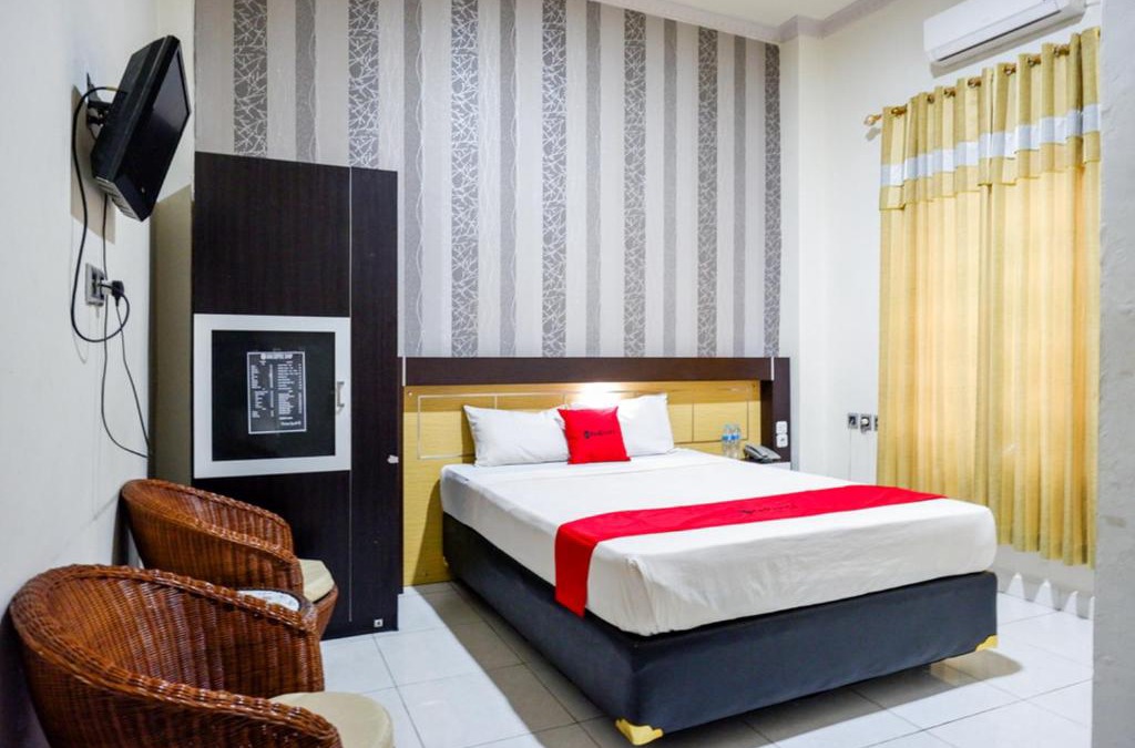 Palu Hotel | RedDoorz @ Hotel Bumi Palupy