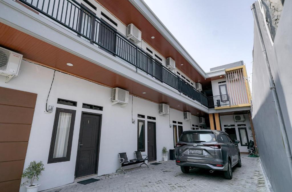 Rajabasa Hotel | RedDoorz @ Jalan Urip Sumoharjo Lampung