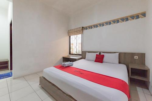 Sukabumi House | RedDoorz near Taman Kota Lapang Merdeka Sukabumi
