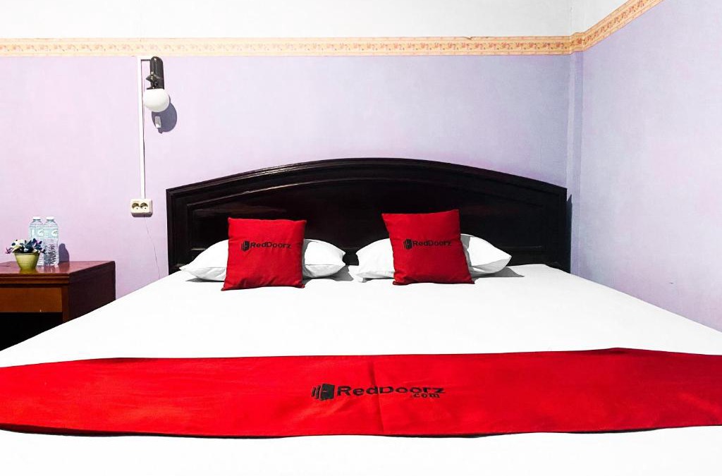 Palopo Hotel | RedDoorz near Terminal Dangerakko Palopo