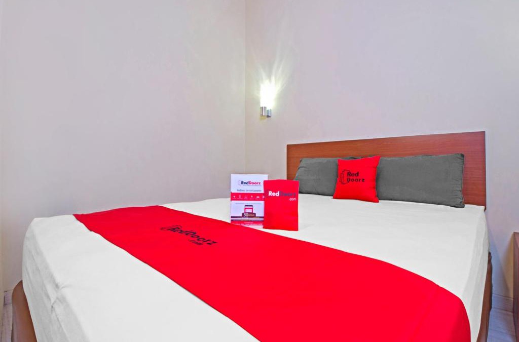 Bandung House | RedDoorz near Trans Studio Mall 2