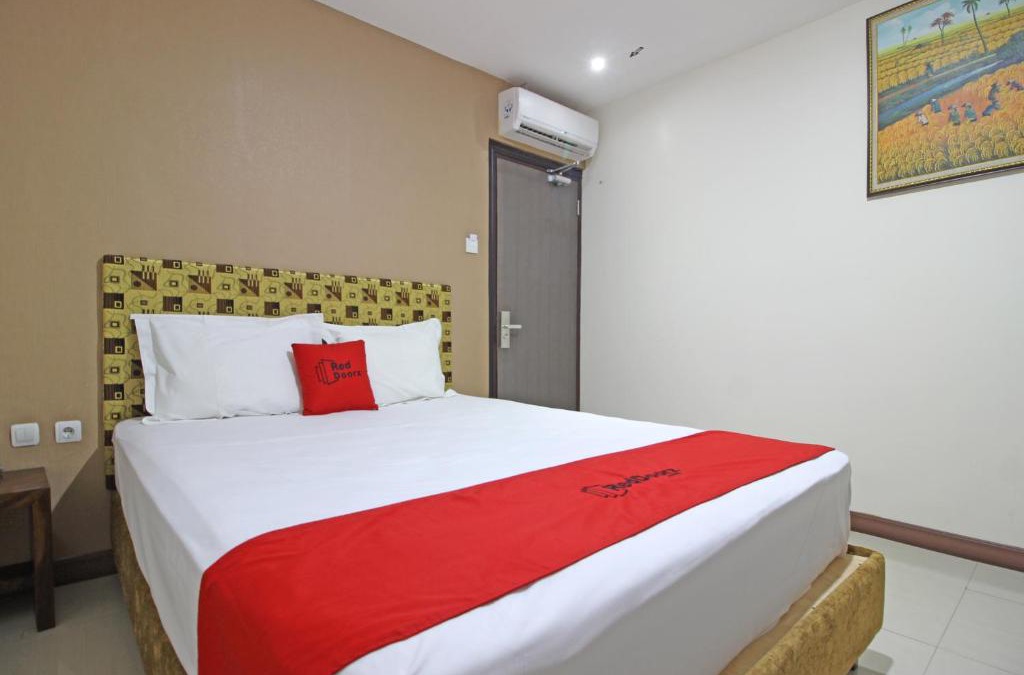 Surakarta House | RedDoorz near UNS Solo