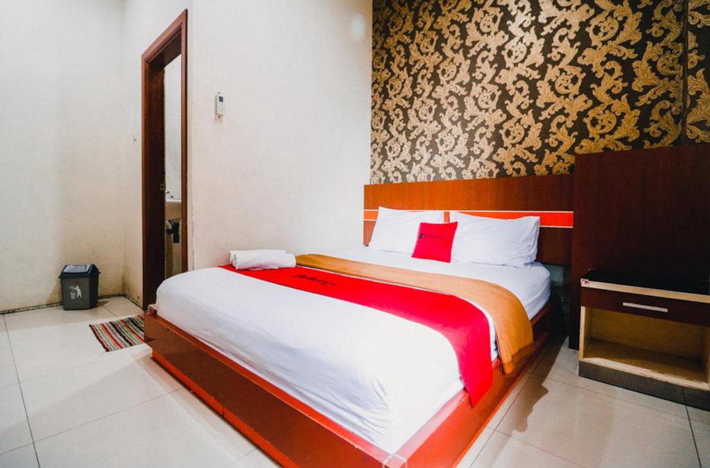 Panakkukang Hotel | RedDoorz Plus at Grand City Inn Makassar