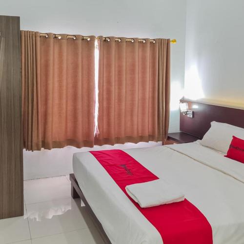 Palangkaraya Hotel | RedDoorz Plus at Hotel Royal Palangka Raya