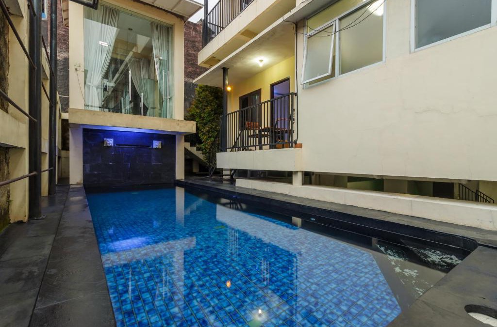 Ragunan House | RedDoorz Premium @ Ampera Raya 2