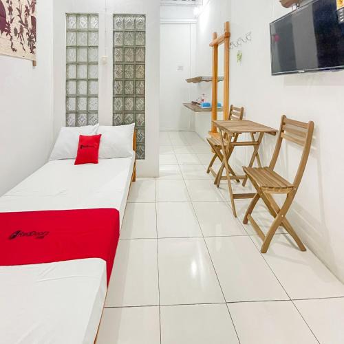 Sukabumi Hotel | RedDoorz Syariah at Jalan RA Kosasih Sukabumi