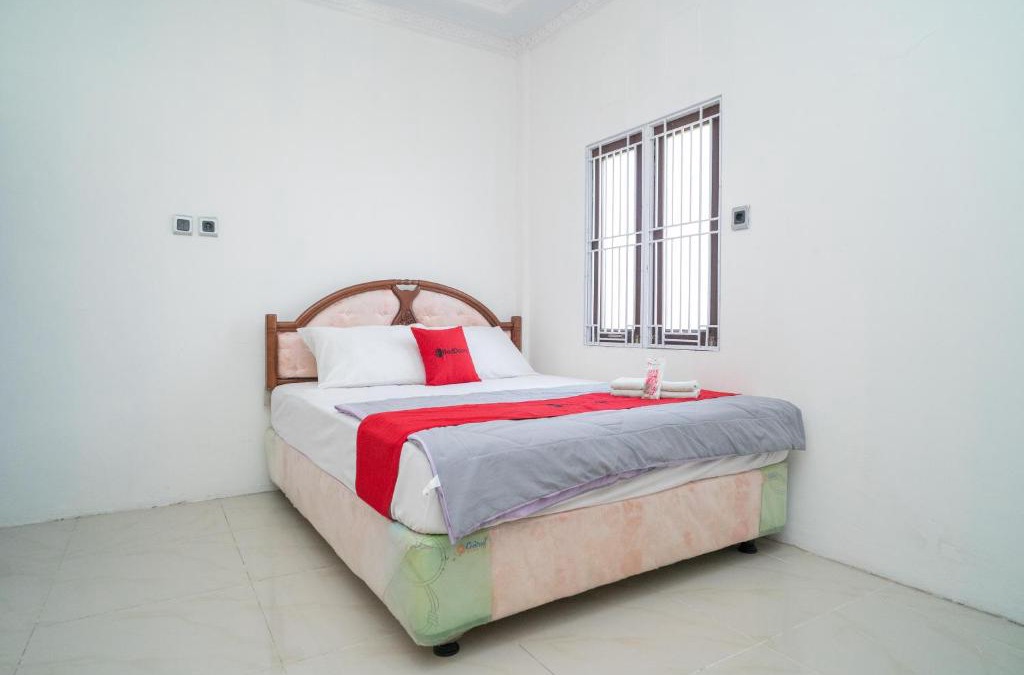 Banjarmasin House | RedDoorz Syariah near Jalan A Yani KM 8 Citraland
