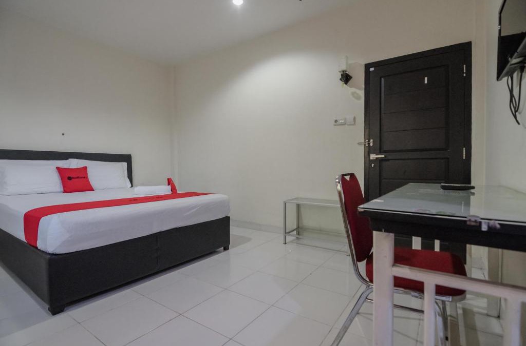 Jambi House | RedDoorz Syariah near Jamtos Jambi