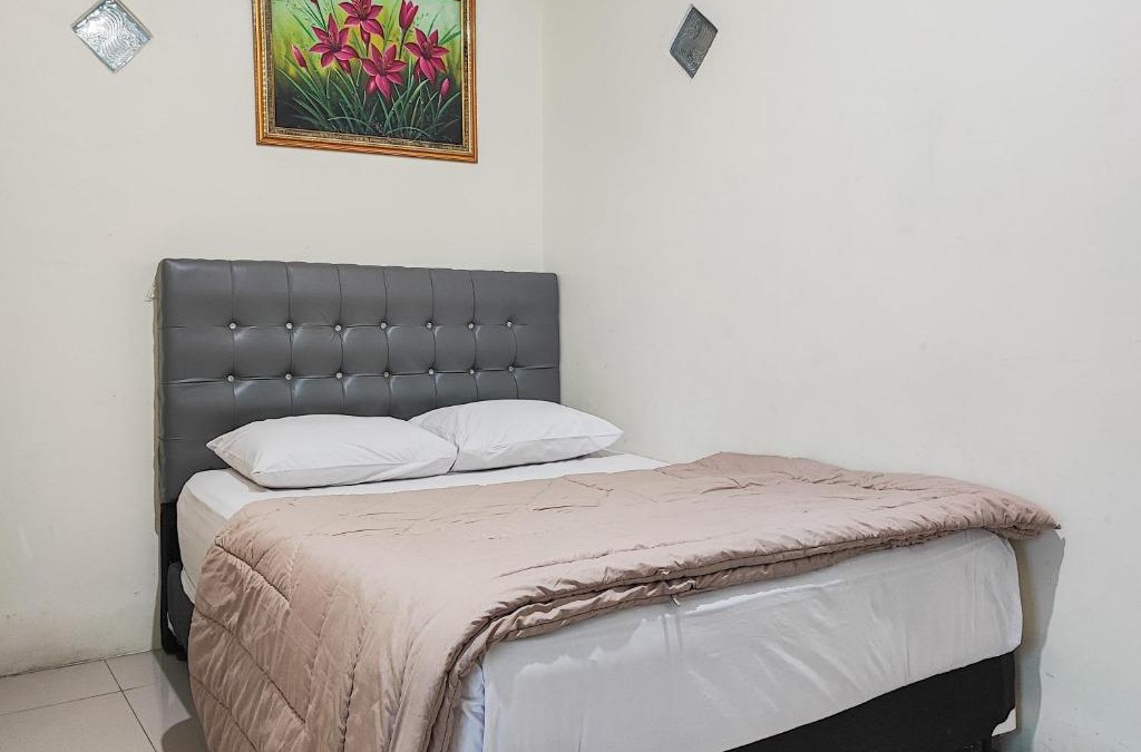 Sungai Penuh Hotel | RedDoorz Syariah @ Penginapan Citra Alam 2