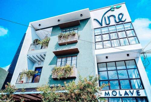 Molave Hotel | RedDoorz @ Vine Molave