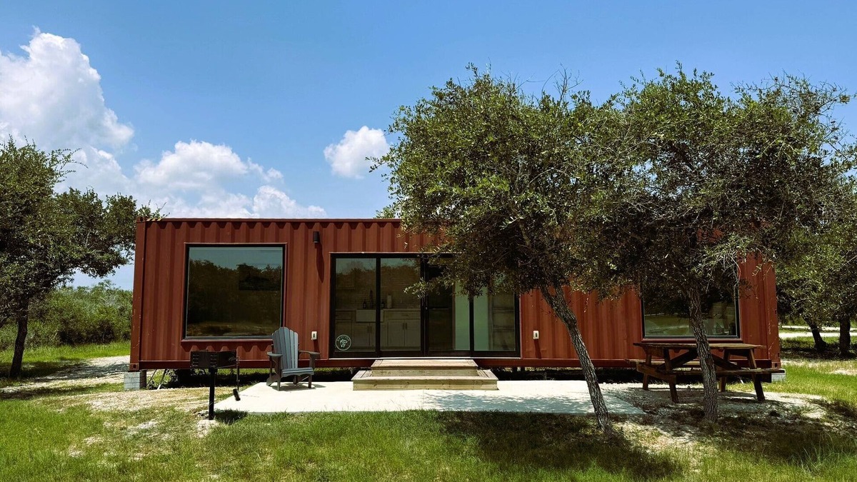 Aransas Pass House | Redfish Container Home - Fish Camp Rockport