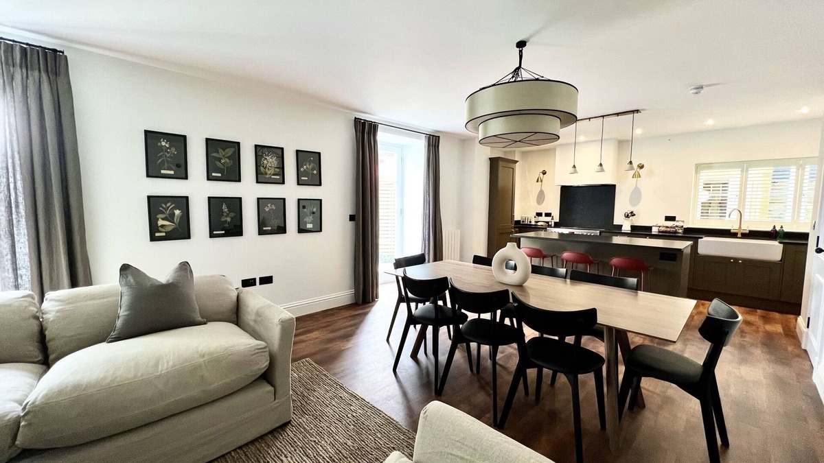Bristol Apartment | Redland Suites - Apartment 1