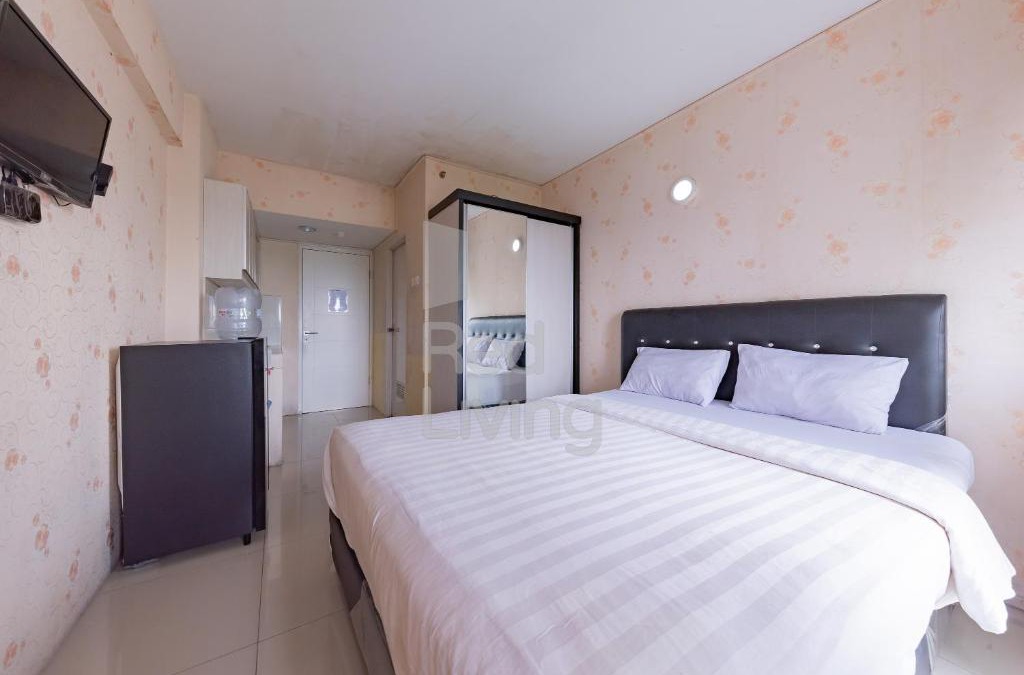 Karawang Apartment | RedLiving Apartemen Grand Sentraland - Dragon Apartel Tower Pink