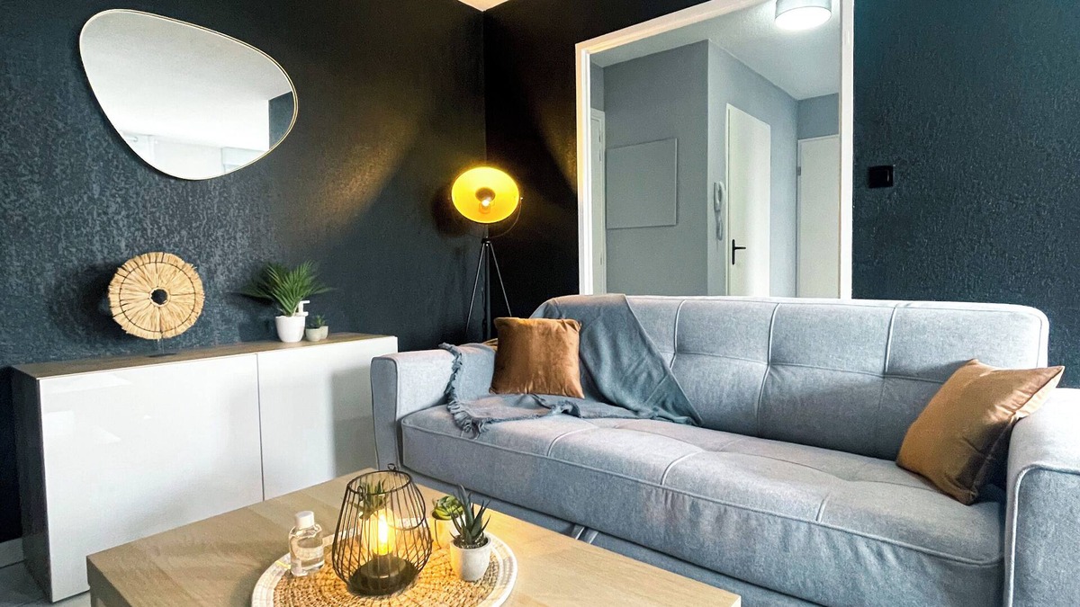 Saint - Martin - du - Touch Apartment | RedLounge, a haven of peace with pool and garden