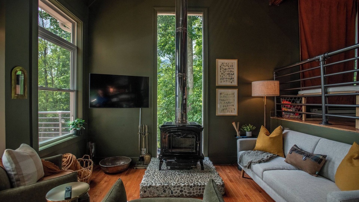 Celo Cabin | Redstone Cottage - Luxury Estate w/Stunning Views