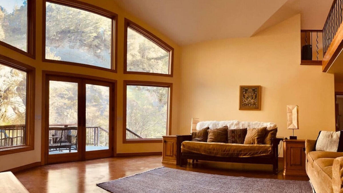 Redway House | Redwood Creek Getaway!