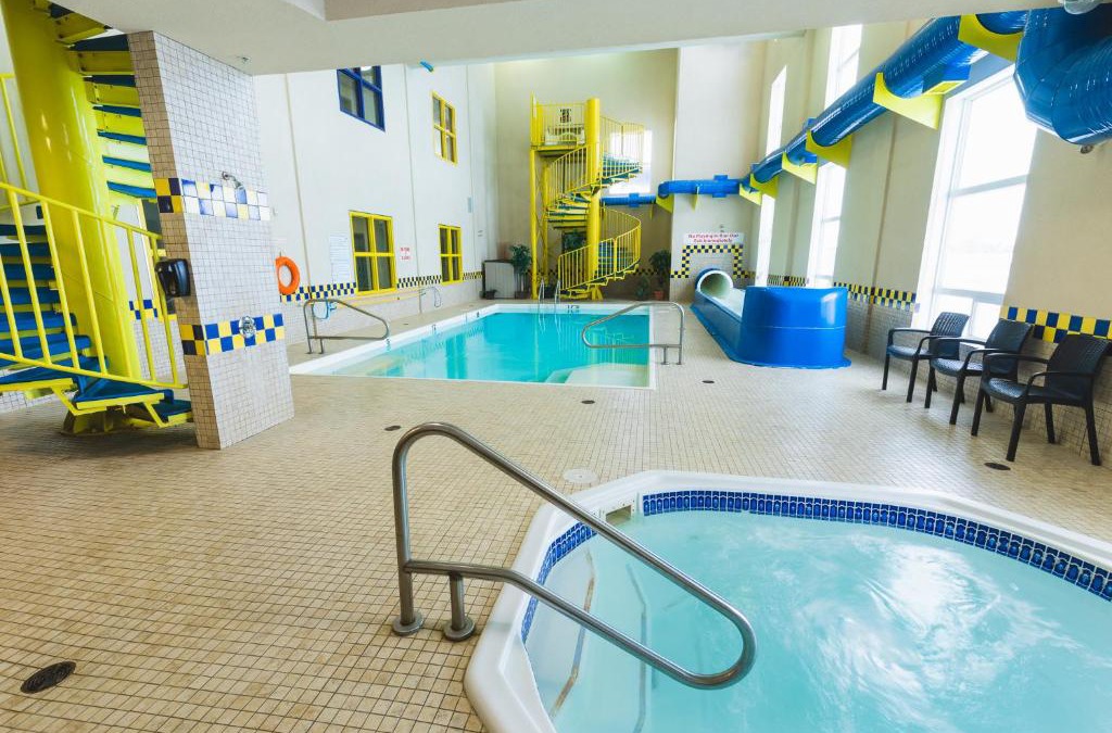 Clairmont Hotel | Redwood Inn & Suites