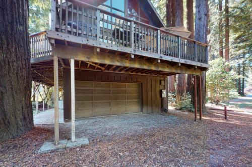 Northwood House | Redwood Lodge