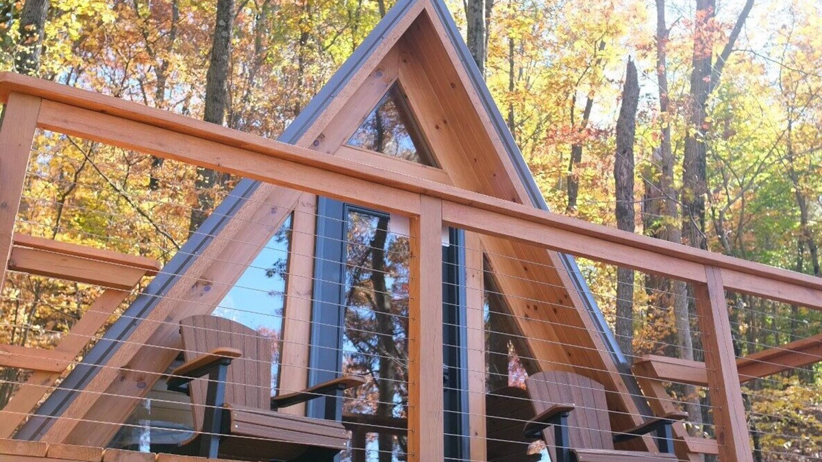 Scio Cabin | Redwood/Rustic Lakeview Cabin- 2 Person A-Frame