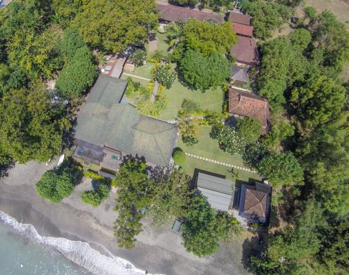 Pemuteran Resort | Reef Seen Divers' Resort