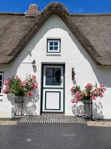 Augustenkoog House | Reetdachhaus, Sauna, E-Bikes, 6 Personen