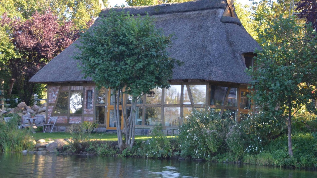 Grebin House | Reetdachkate on stud Schierensee - Fischerkate