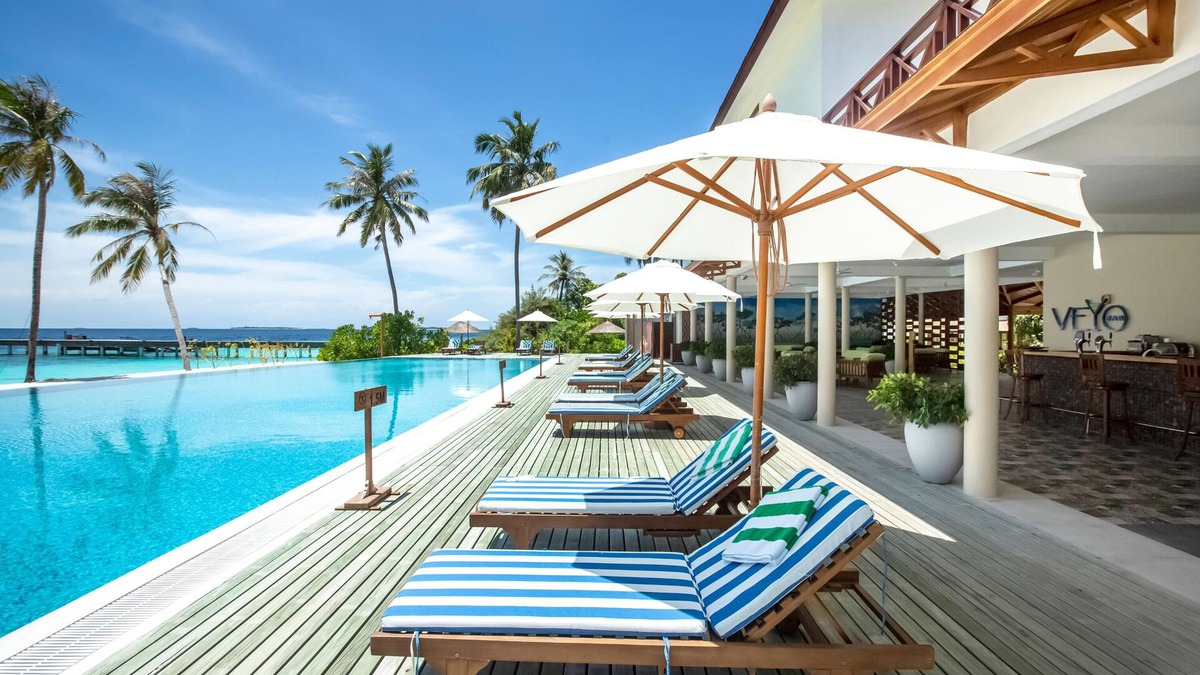 Filaidhoo Resort | Reethi Faru Resort - Stay 5 Nights or more & Enjoy a Free Sunset Cruise